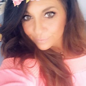 Meet your Posher, Cherie